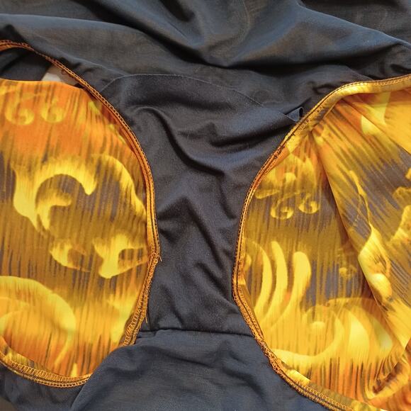 Suddenly Slim by CATALINA Swim Dress Size 3X Yellow Print Attached Bottom NEW - Picture 6 of 10